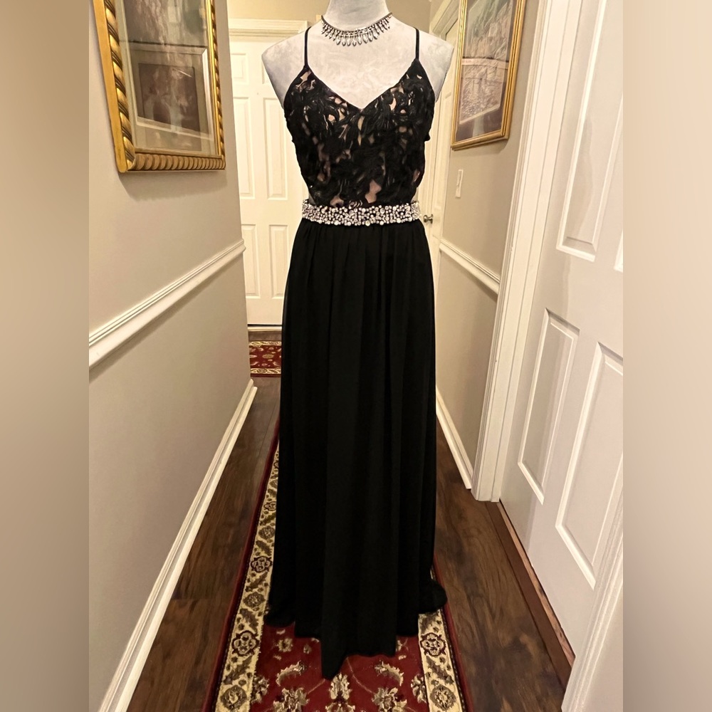 Preloved, Backless Prom Dress